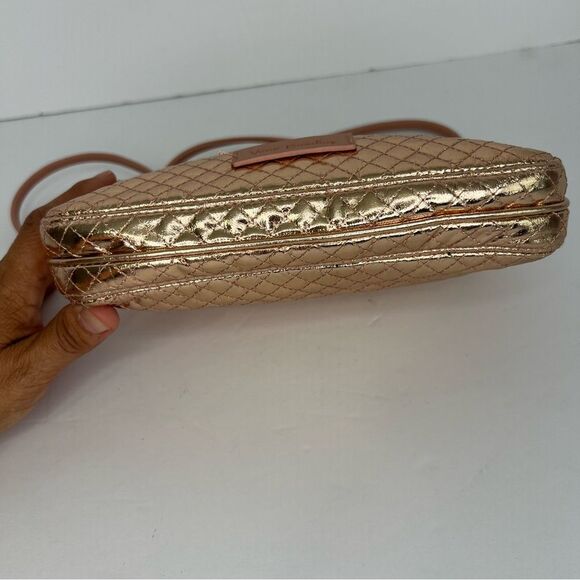 Vera Bradley Signature Cotton Triple Rose Gold Shipper Crossbody Small Purse - Picture 5 of 9